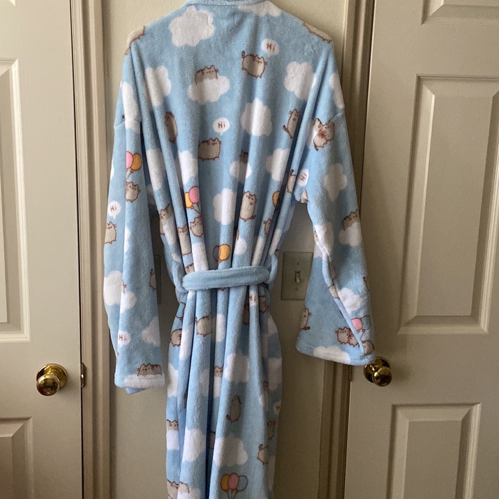 FINAL SALE: Pusheen Cat Robe